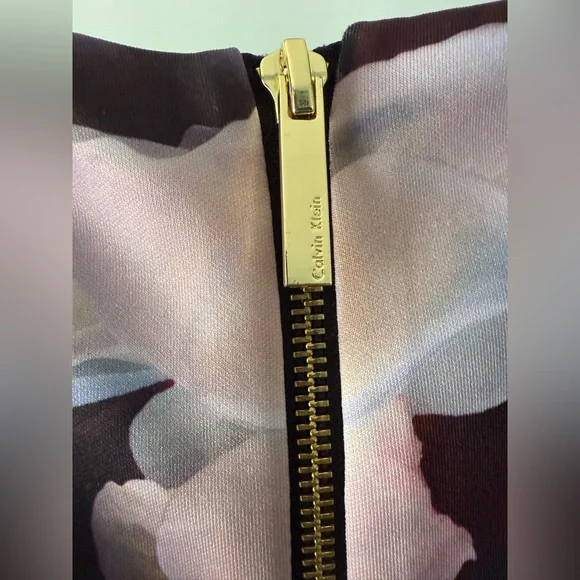 Calvin Klein Black and Pink Floral Zipper Dress Size 12P - Picture 3 of 6